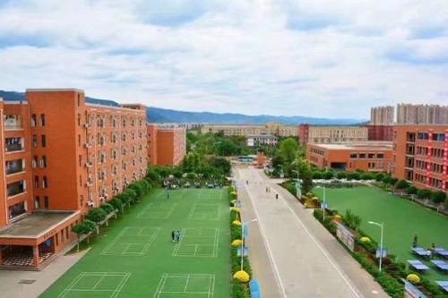 重慶市冶金技工學校招生計劃是什么